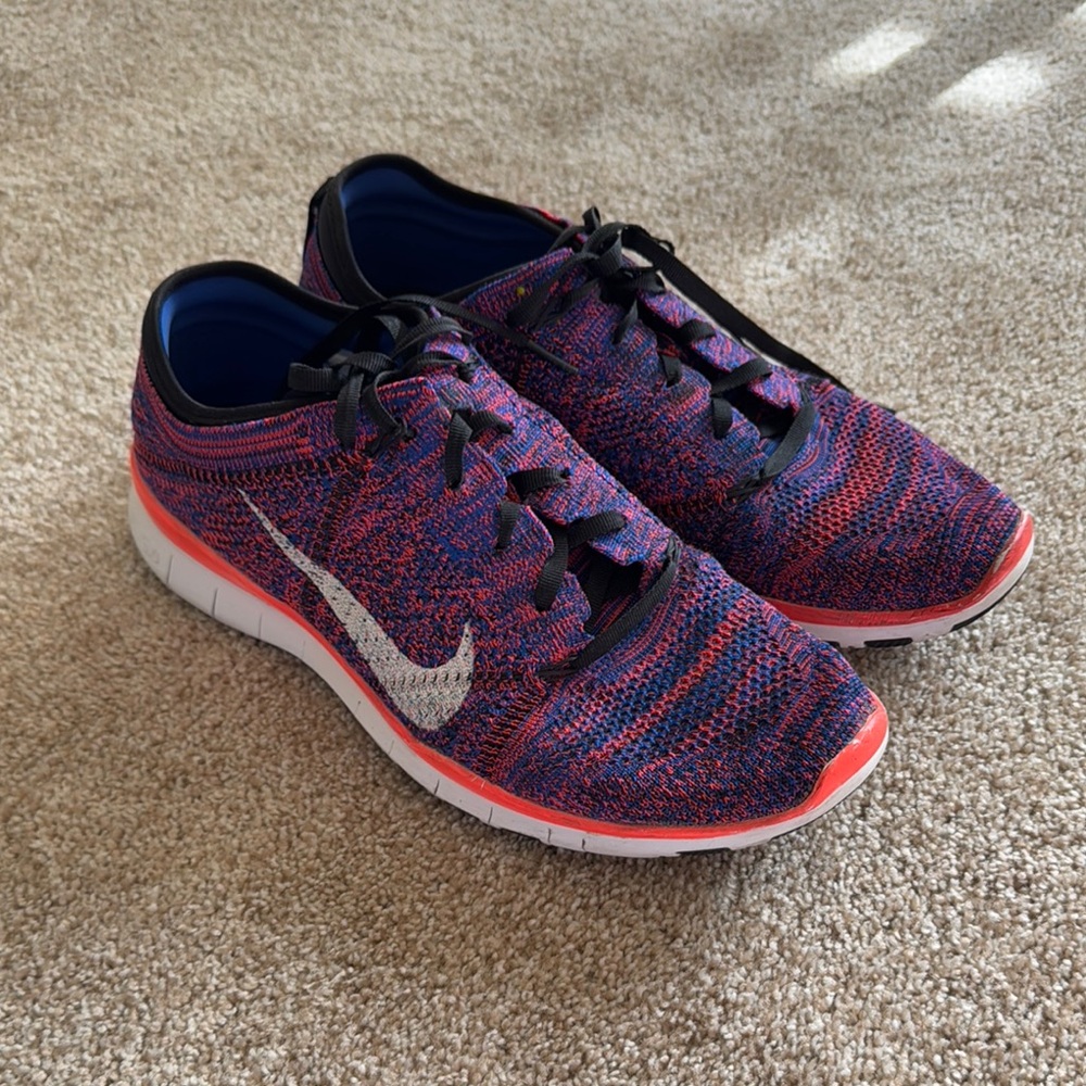 Nike Multicolor flyknit running shoes